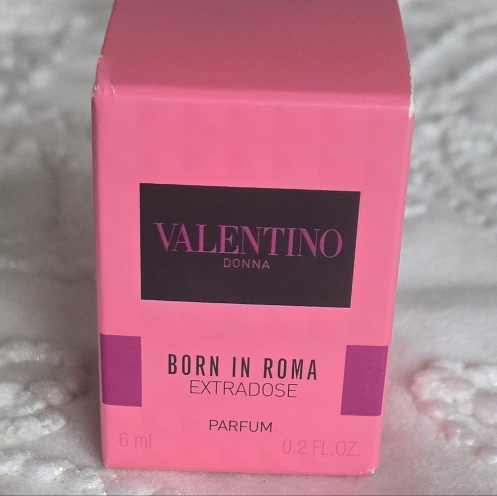 Valentino Donna Born in Roma Extradose Parfum 6 ML .2 FL OZ NIB